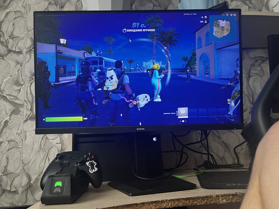 Xbox Series X 2 геймпада и подписка