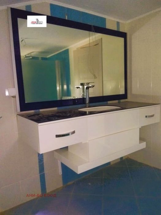 Къща в Варна, област-гр.Долни чифлик площ 370 цена 234500