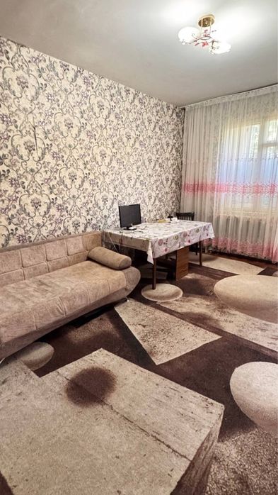 Срочно продажа квартиру Массив Феруза 2/3/4 балкон 1.5/3