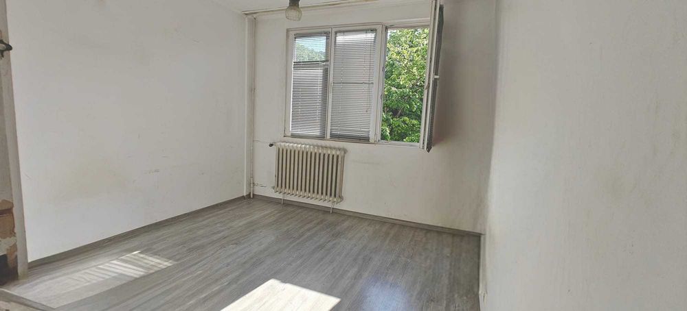 Drumul Taberei – Valea Oltului / Valea Argeșului Apartament 3 camere decomandat