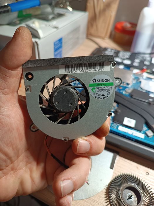 Cooler ventilație laptop 3 pini alimentare Acer aspire, HP, Toshiba