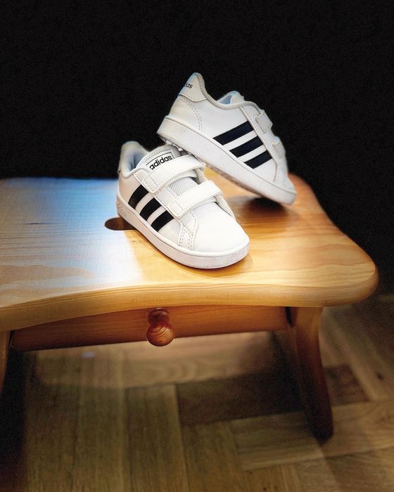 adidasi copii, Adidas