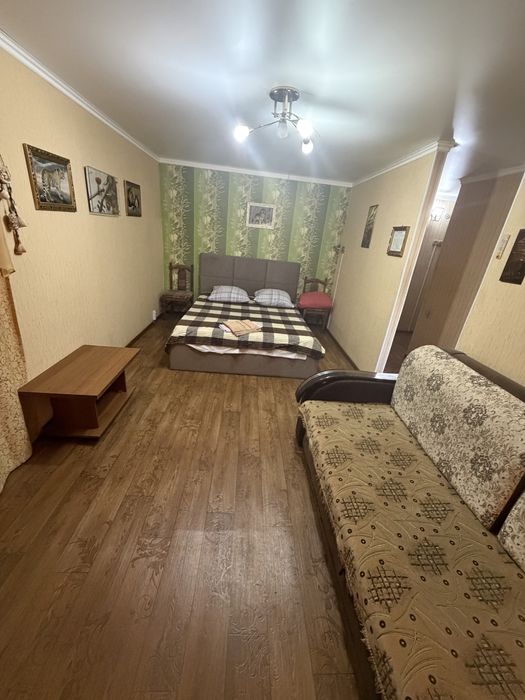 2-комнатная,командировачным и приезжим.ЦЕНТР