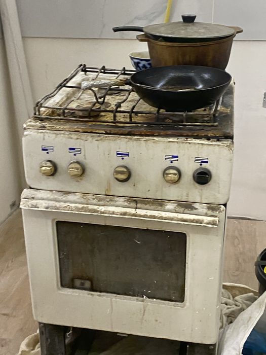 Продается газовая плита