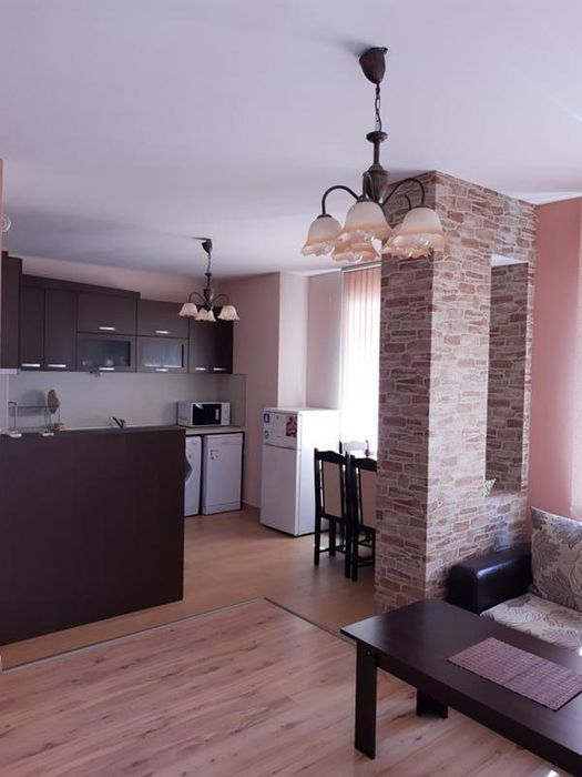 Дава се под наем Двустаен апартамент в Пловдив, Христо Смирненски - 68 кв.м за 450 € - Снимка #2