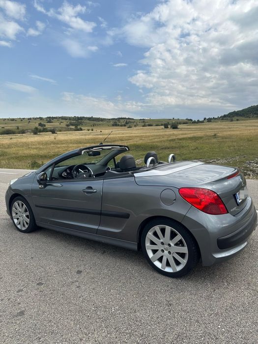 PEUGEOT 207 CC