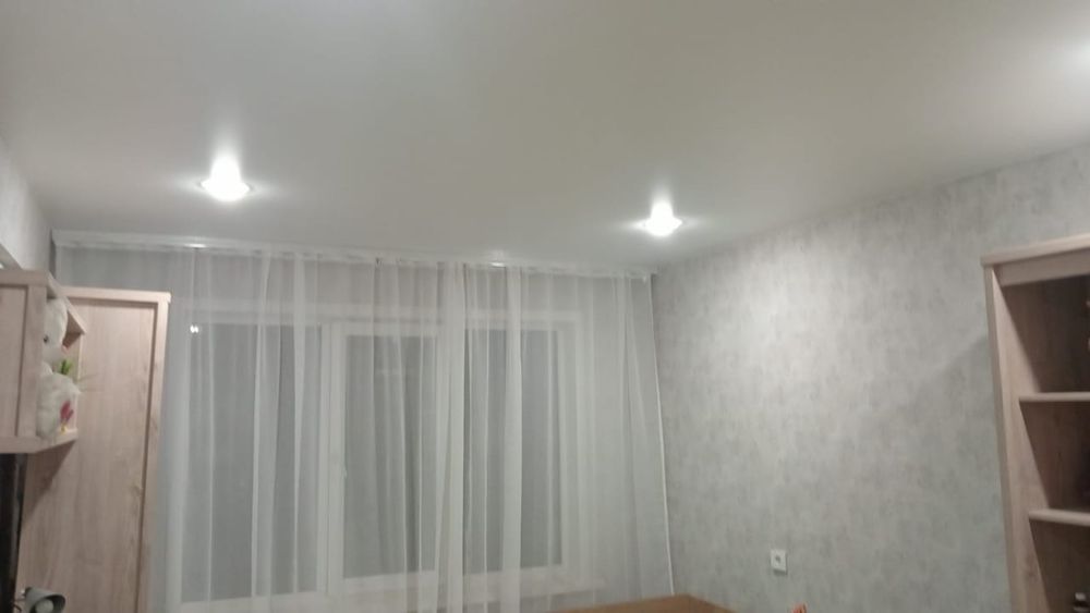 Натяжные потолки