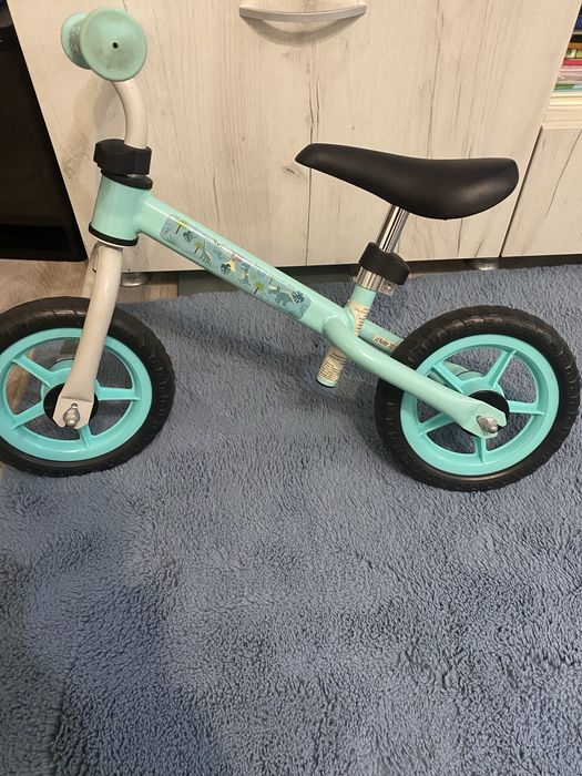 Bicicleta fara pedale-50 de lei