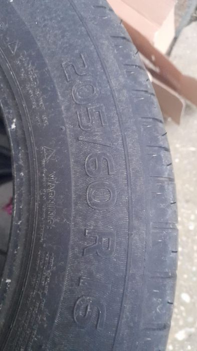 Anvelope vara 205/60/16