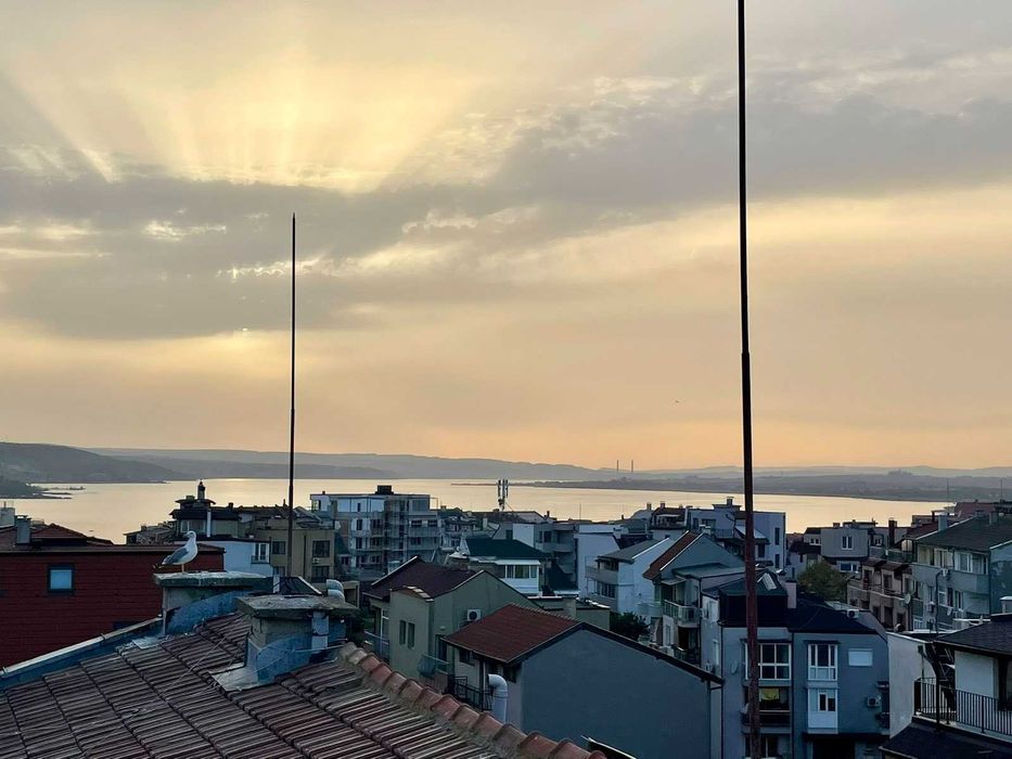 Продава се Двустаен апартамент в Варна, Погреби - 83 кв.м за 7 €/кв.м - Снимка #6