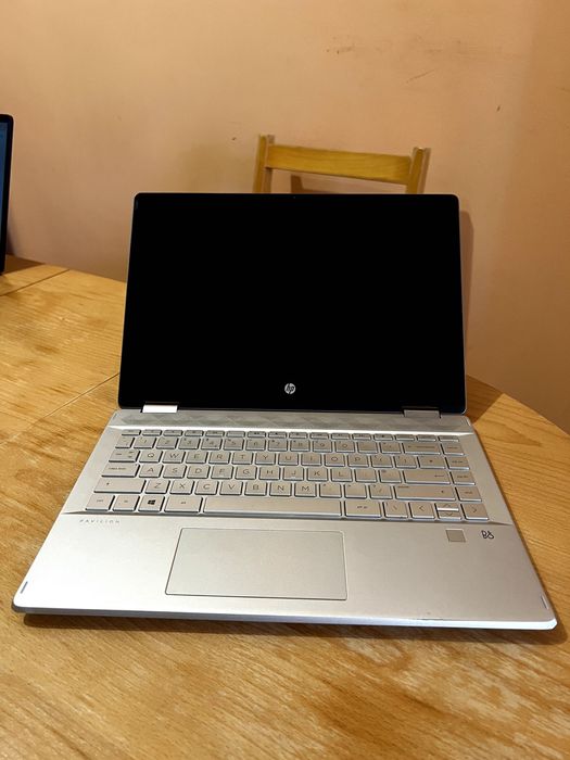 HP Pavilion x360 14 - Touchscreen - 2 в 1