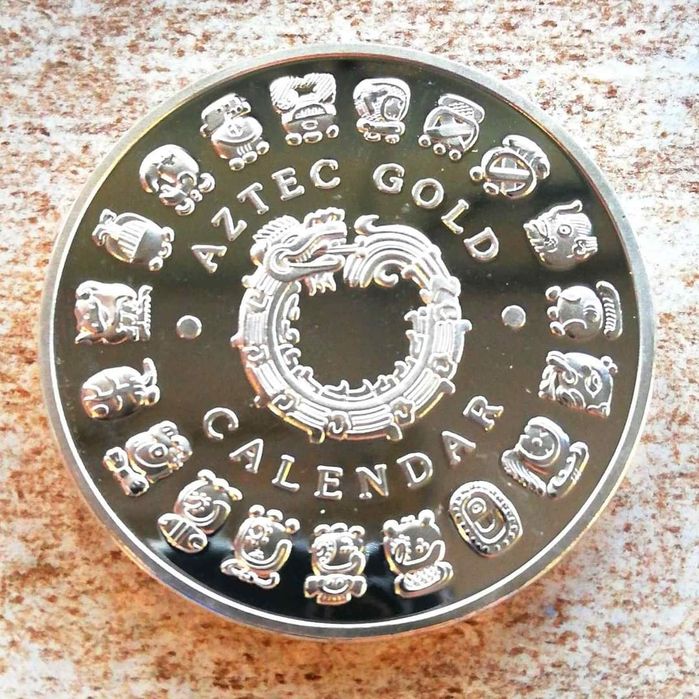 Монета календар на ацтеките