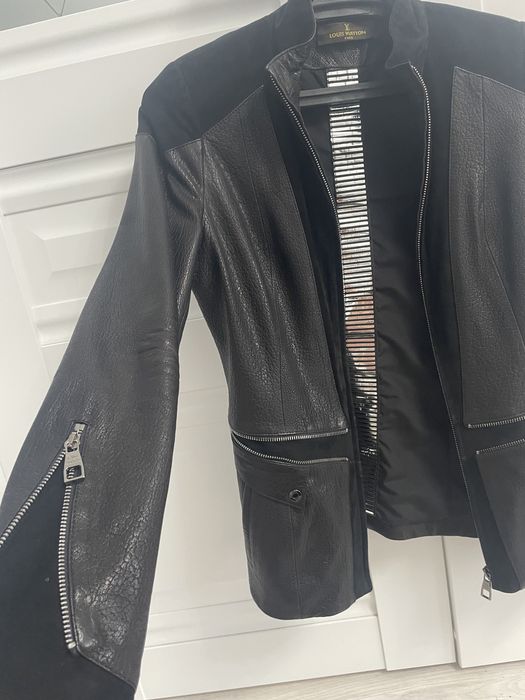 Продам кожанную куртку