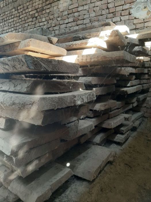 Taxta sosna sotiladi