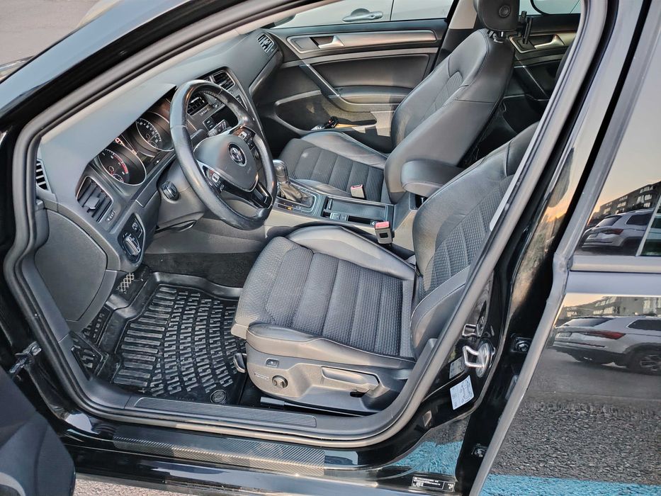 Autoturism golf 7 ,2014
