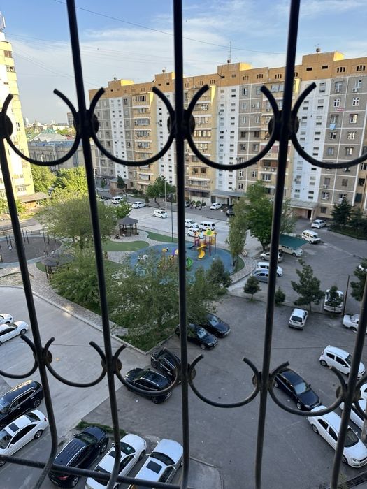 4.7.9.Шайхонтохур тумани Жар- арикда сотилади 103 квм