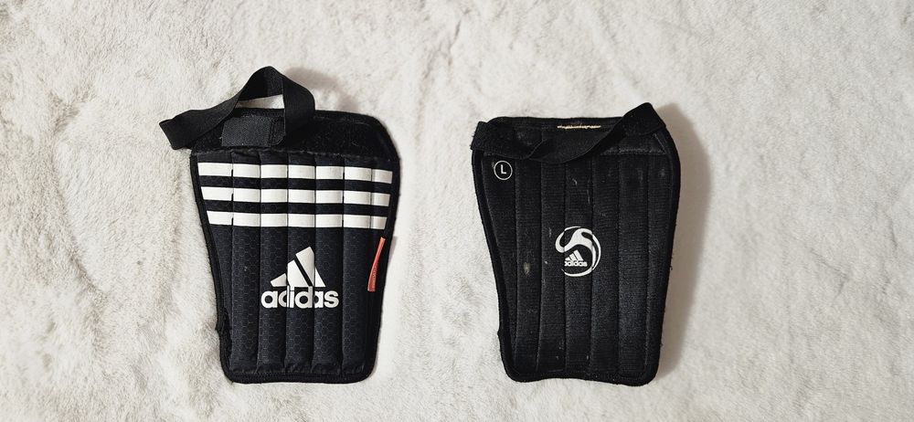 Tibere  Adidas Foarte comode