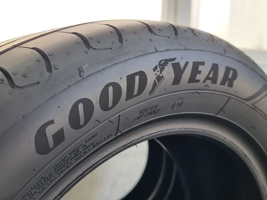 205/55/16 Goodyear 4Броя: 170€ 7.5мм