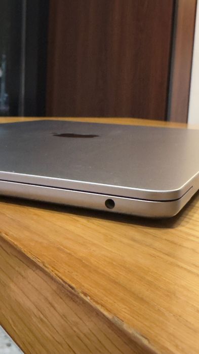 Mackbook air m2 8/256