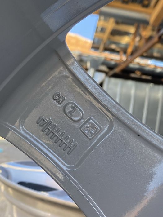 18 цола 5 х 112 мм Мерцедес , Фолксваген , Ауди , Шкода , VW