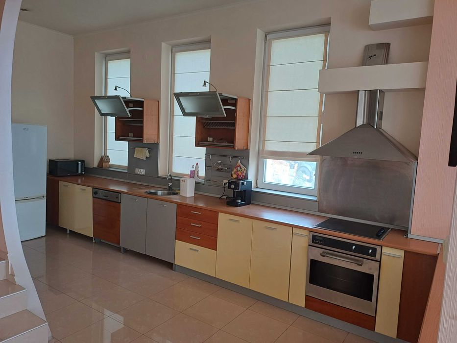 Собственик Продава Къща в Старата Регулация на Сарафово