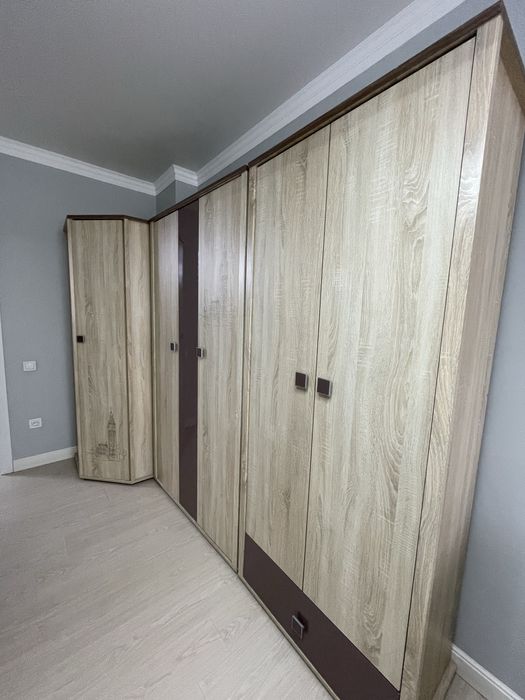 Продается детский кровать шкаф и рабочий стол