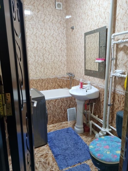 Срочно сдается 2х комнатная квартира 6 микрорайон