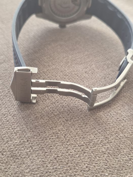 Ceas automatic Omega