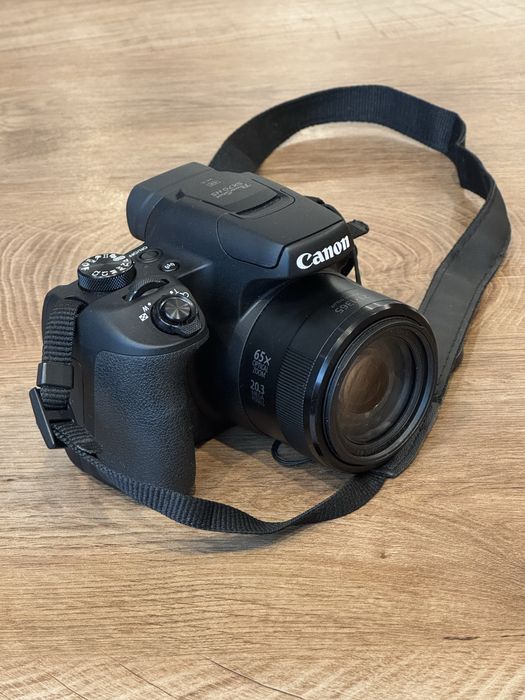 Canon PowerShot SX70 HS  super zoom