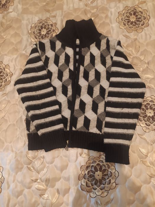 Кофточка на мальчика ангора