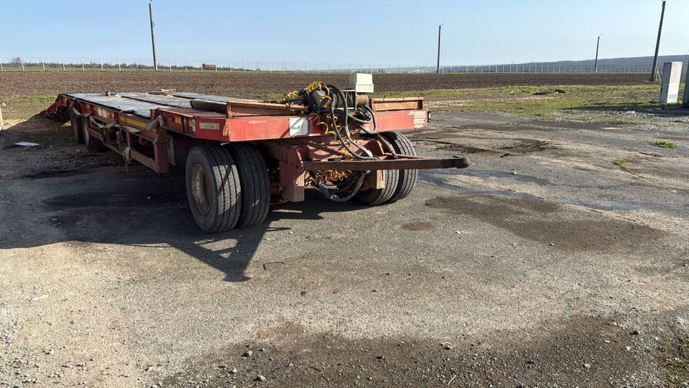 Trailer 33 tone.