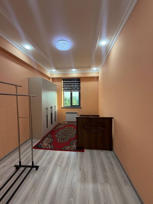 Чиланзар 23. Срочно. Новостройка. 2 х комнатная