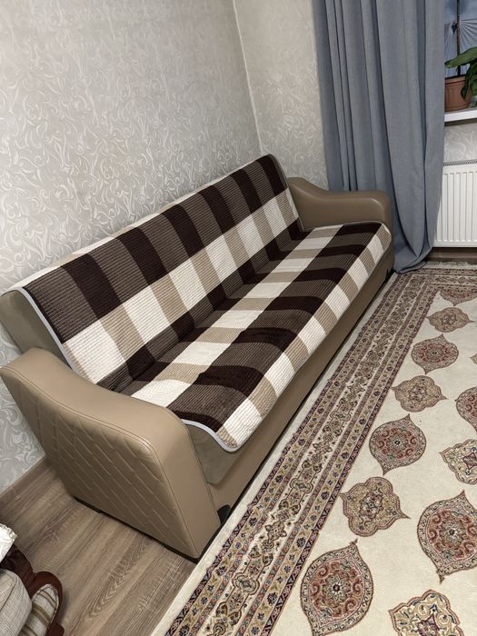 Продам диван за хорошую цену