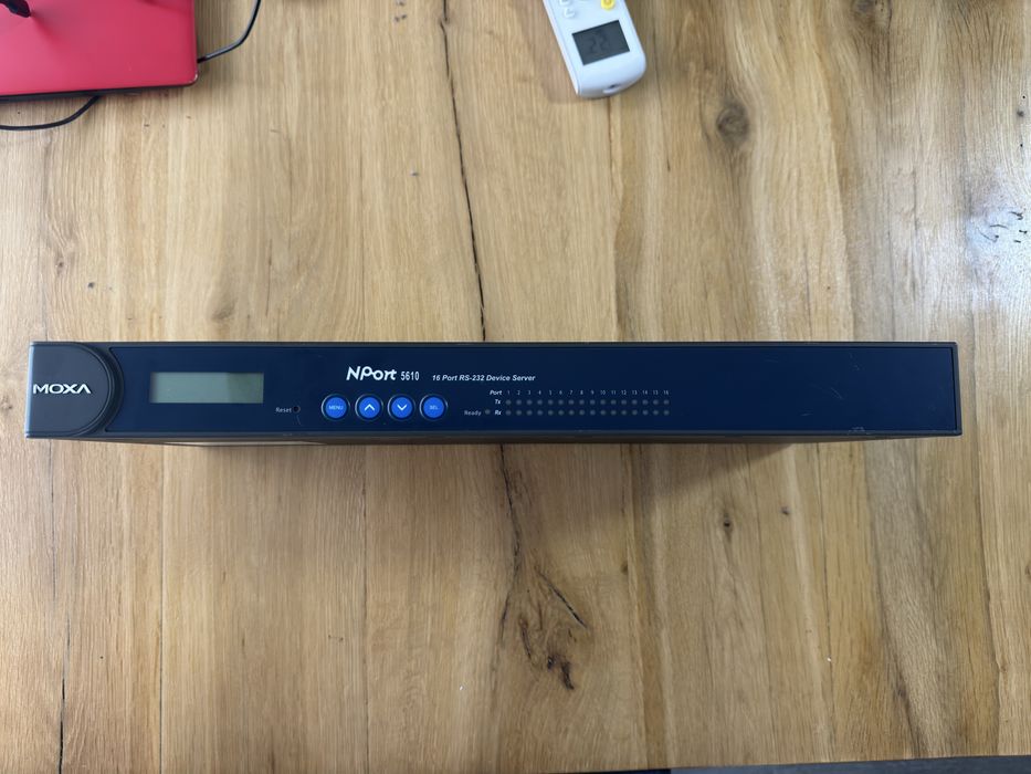 Moxa NPort 5610-16 server seriale