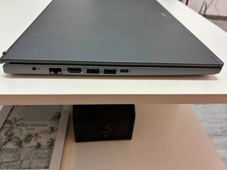Laptop Acer Aspire 5 A515-57-51VM