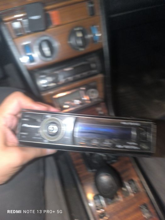 АвтоМагнитолы Пионер Делфин
