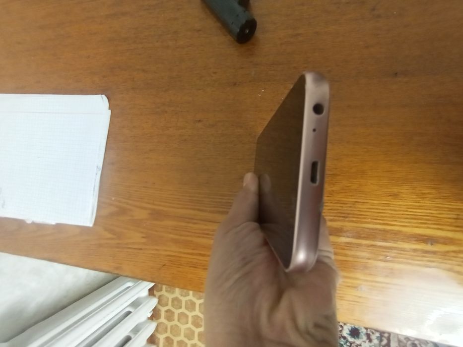 Продам samsung j2core