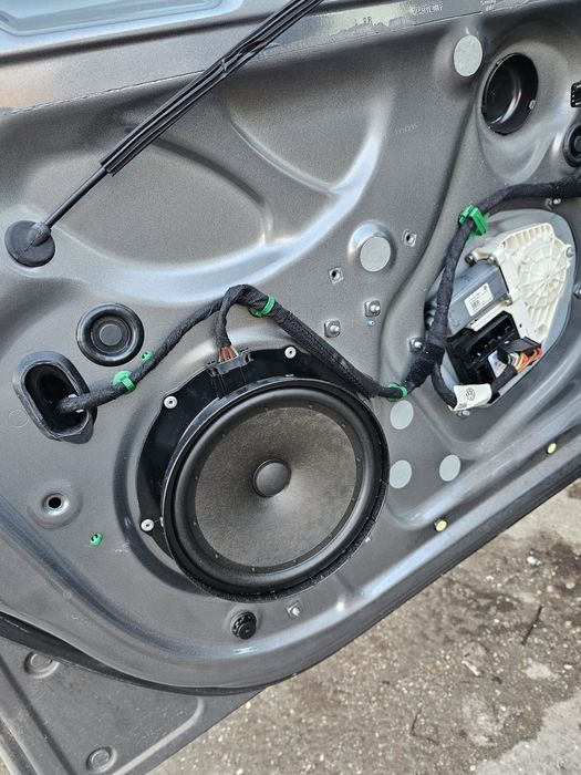 Boxa fata vw Golf 5 difuzor fata Vw