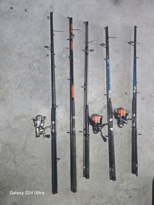 Vand scule pescuit 24 bucati