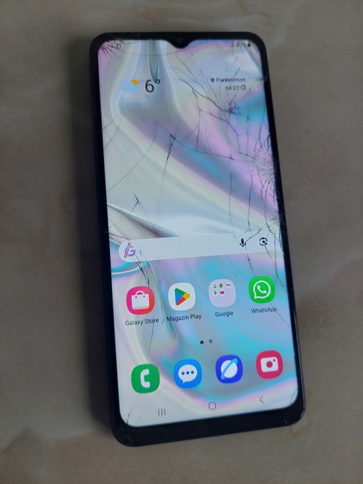 [A12] Vând Samsung Galaxy A12 /cu sticla spartă dar perfect funcțional