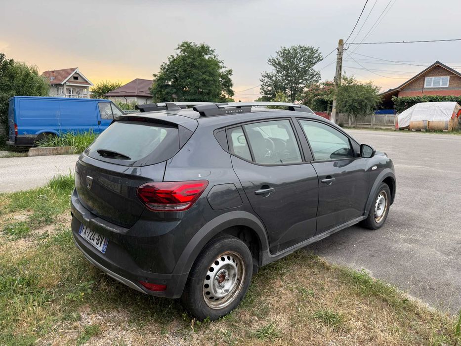 Dacia Sandero Stepway GPL usor avariat