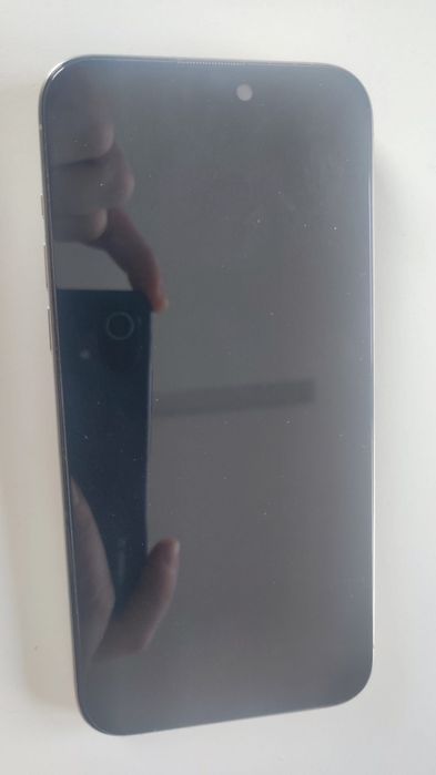 Vând IPhone 15 Pro Max