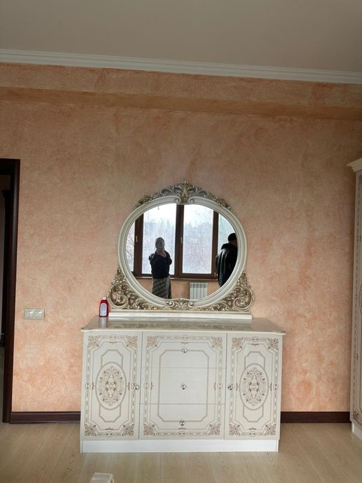 Спальный гарнитур.