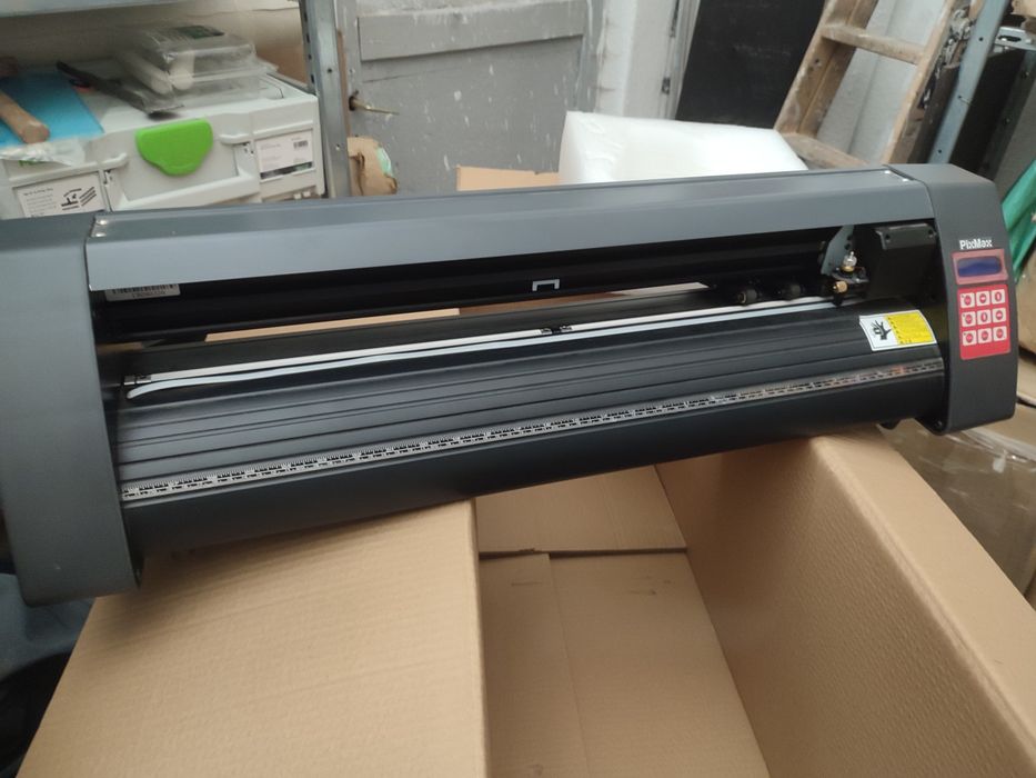 Pachet afacere personalizări textile – Cutter Plotter + Presă Termică