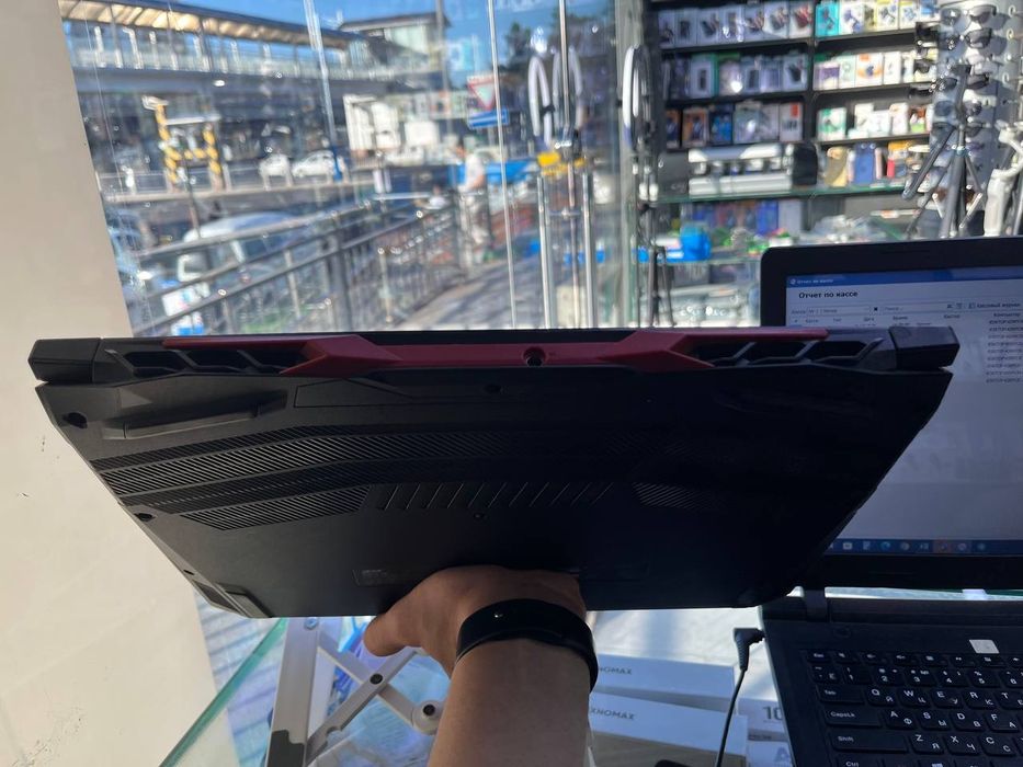 Acer noutbook gaming core i-5-10300