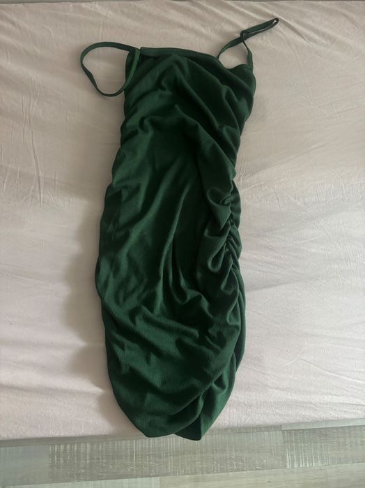 Дамски рокли на отлични цени