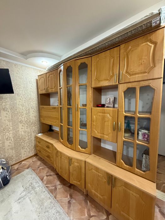 Продам стенку в хорошем состоянии