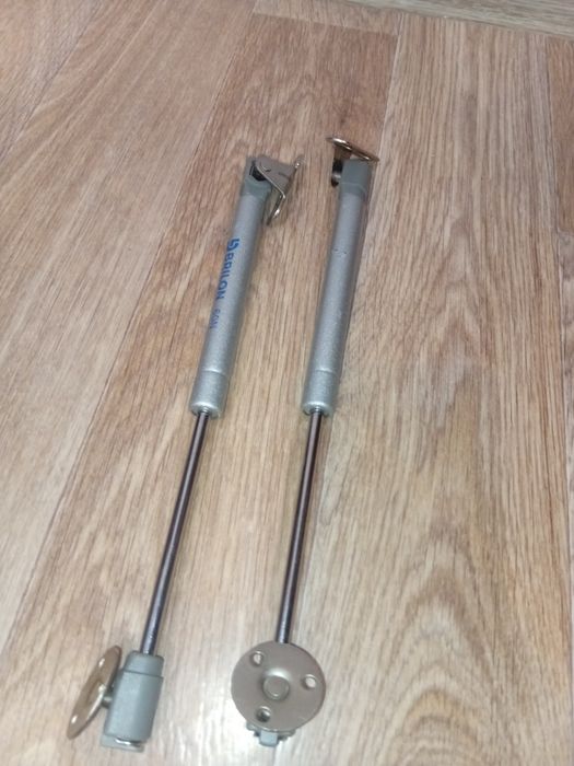 Продам фурнитуру