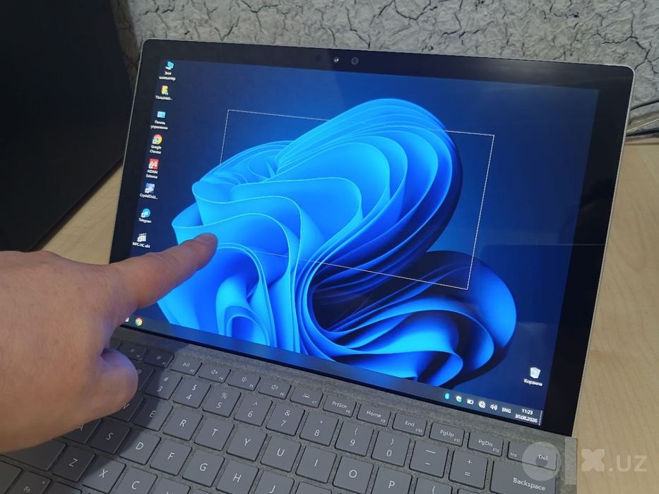 Microsoft Surface Pro 4 12,3" 2,5K Touch/CORE i7 6650U/8GB