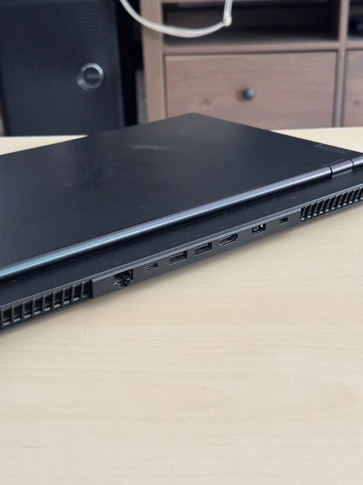 Lenovo Legion 5 Gaming 15ARH05H | Ryzen 5 4600H | 16GB RAM | GTX 1650 4GB | 120Hz | Baterie 6hr